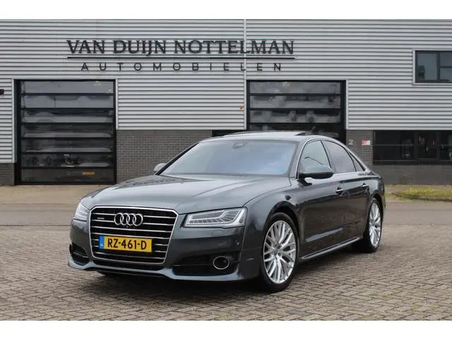 Audi A8 4.2 TDI Quattro Pro Line+ / S Line / Schuifdak / Keyless