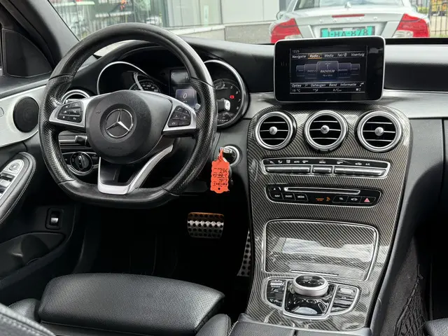 Mercedes-Benz C-klasse Estate 180 AMG | Trekhaak | Leder | Camera