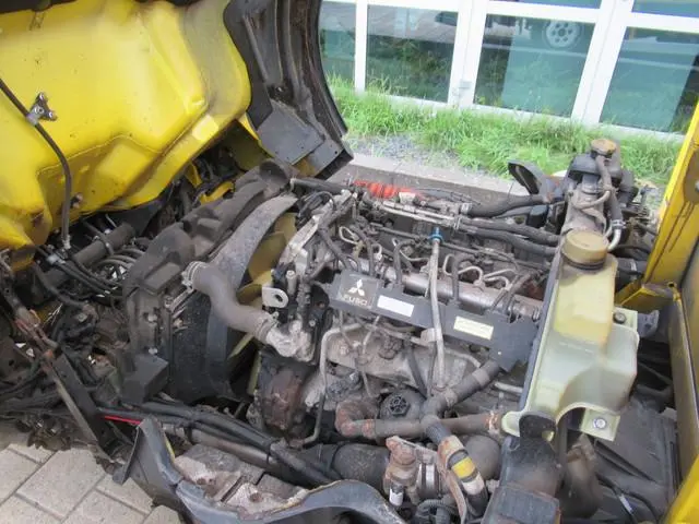 Mitsubishi Canter