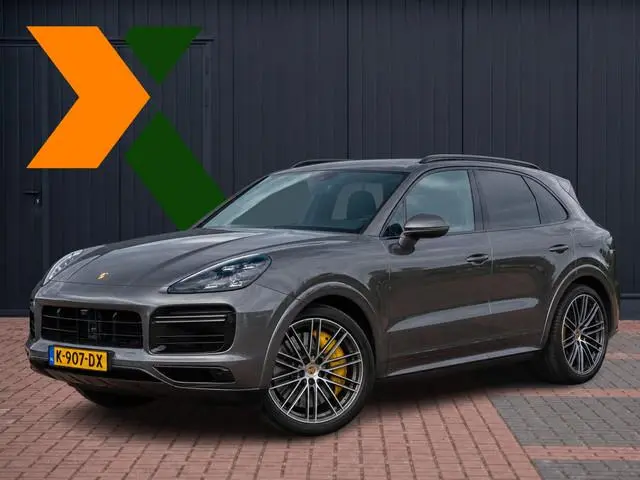 Porsche Cayenne 4.0 Turbo S E-Hybrid 680 pk | Org NL | Carbon | Achterasbesturing | Panodak | HUD |...