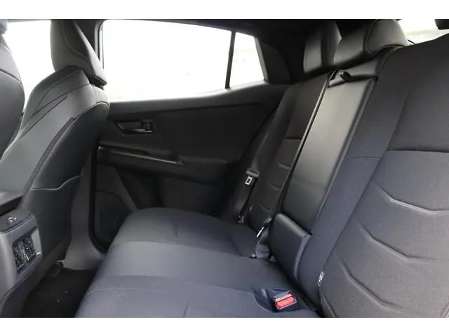 Toyota CHR +