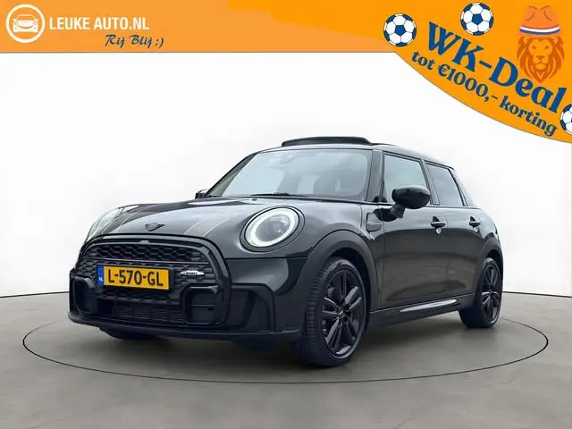 MINI Cooper 1.5 Cooper John Cooper Works Pano Camera