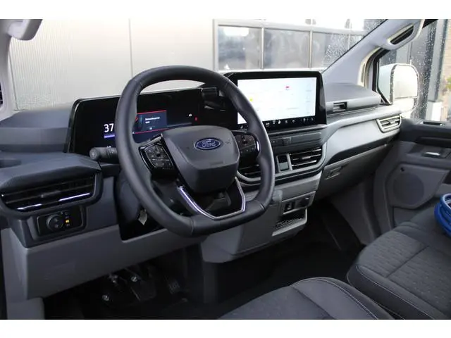 Ford E-Transit Custom 340 L2H1 Limited 218pk - 2x Schuif - LED - 360 Camera - B&O - ACC - Navi - Sto...