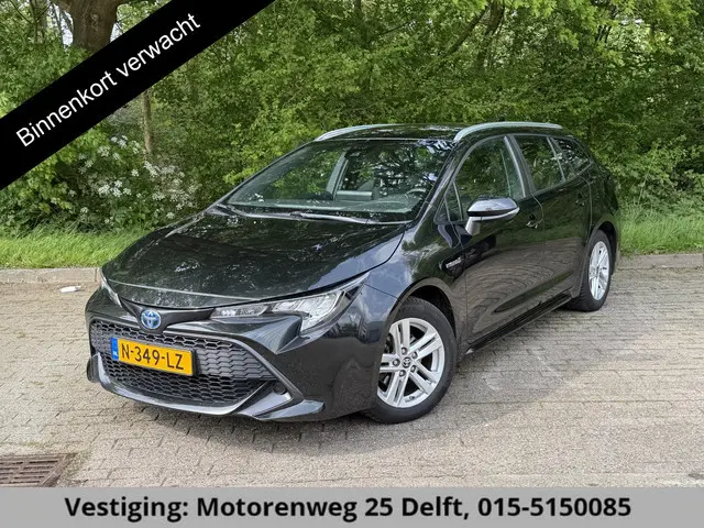 Toyota Corolla Touring Sports 1.8 Hybrid Active . GARANTIE TOT 11-2031 . NAVIGATIE . ACHTERUITRIJ CA...
