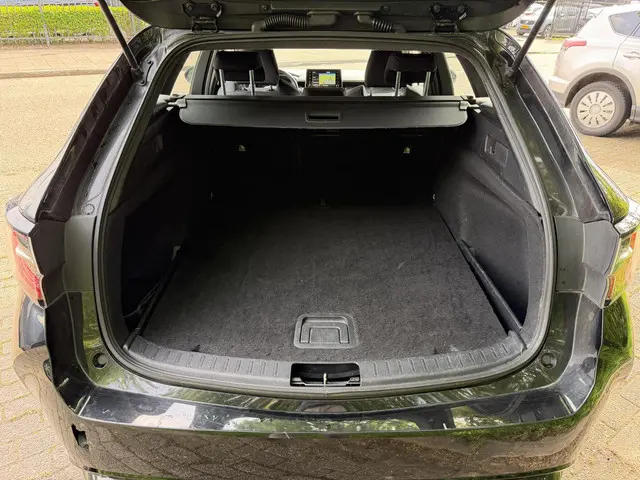 Toyota Corolla Touring Sports