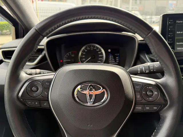 Toyota Corolla Touring Sports