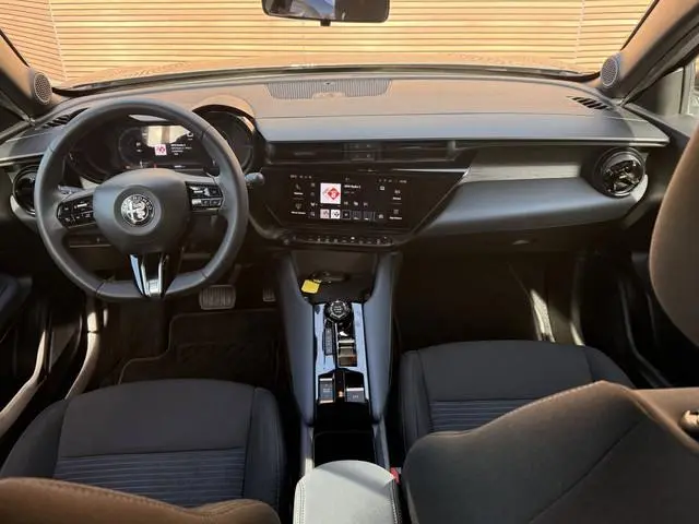 Alfa Romeo Junior