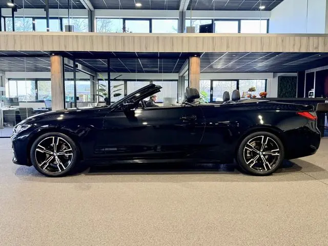 BMW 4-serie Cabrio 420i High Executive H/K | Camera |Stoel/stuur/nek verwarming | Carplay | Navigati...