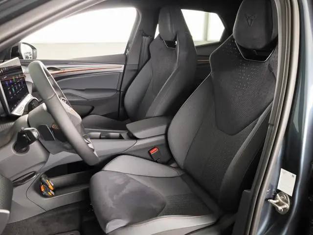 Cupra Raval