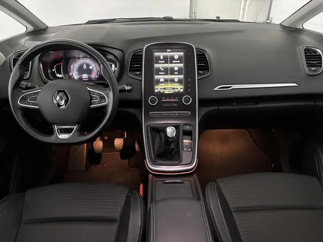 Renault Scénic 1.2 TCe Collection | TREKHAAK - 1850KG | DEALER ONDERHOUDEN |