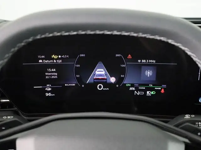 Audi S6 Avant e-tron