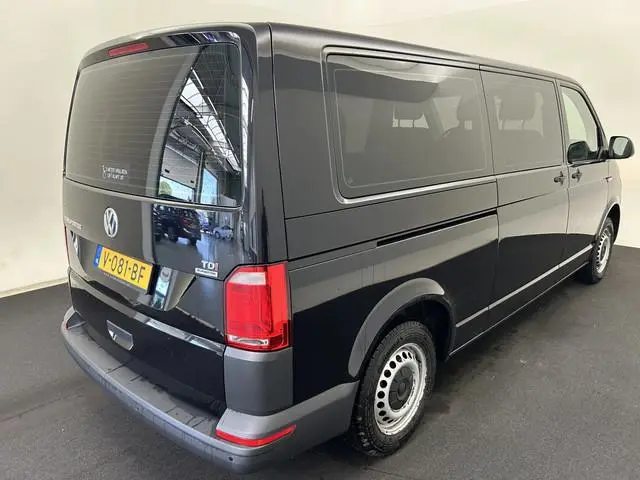 Volkswagen Transporter 2.0 TDI L2H1 DC rolstoelbus bj 2015 km 48.000 1e eigenaar