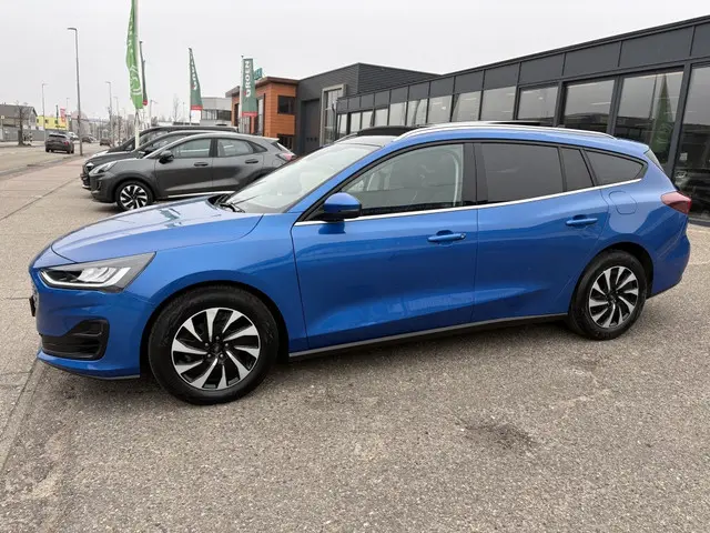 Ford Focus Wagon 1.0 Ecoboost Titanium X