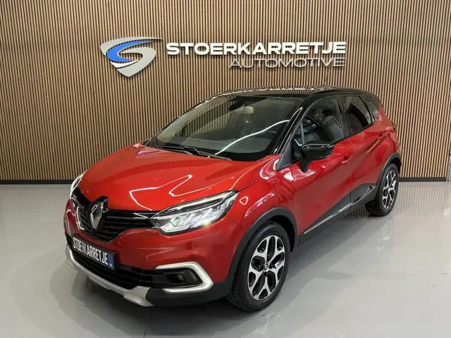 Renault Captur 1.3 TCe 150pk Version S | Navi | Camera | Dodehoek | Stoelverwarming | LED | PDC |