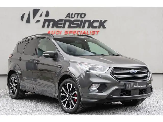 Ford Kuga 1.5 EcoBoost ST Line / Touch Navigatie/ Cruise Control/ Trekhaak/ 110kW (150PK)
