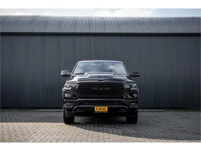 Dodge Ram 1500 1500 LIMITED 5.7L V8 | 1e Eigenaar | Head up | Luchtvering | Rambox | Split Tailgate...