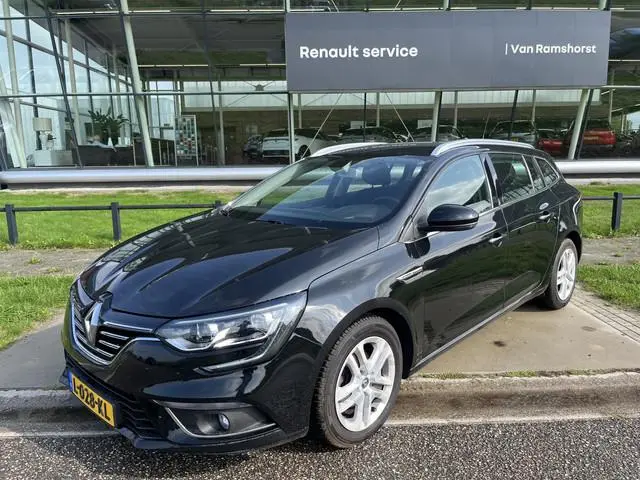 Renault Mégane Estate 1.3 TCe 140PK Limited / Automaat / Trekhaak / Apple Carlay - Android Auto /