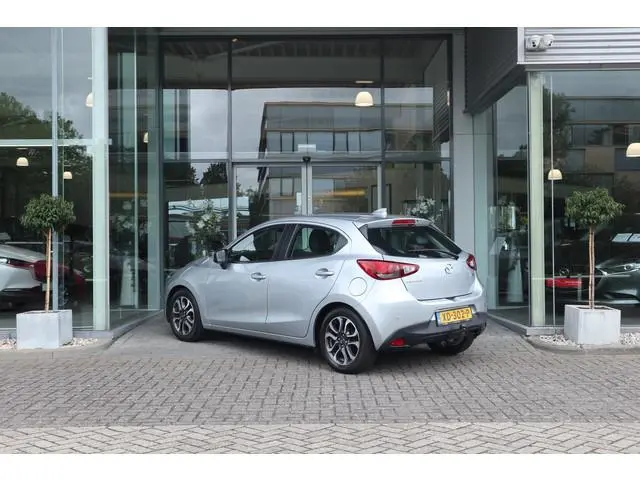 Mazda 2 1.5 Skyactiv-G Dynamic+ Airco / Cruise / Navi / LM-Velgen / Audio