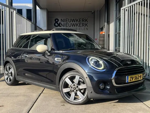 MINI Mini 1.5 Cooper 60 Years Edition VOL! | AUTOMAAT | HEAD-UP DISPLAY | LEDER | SCHUIF/KANTELDAK |...