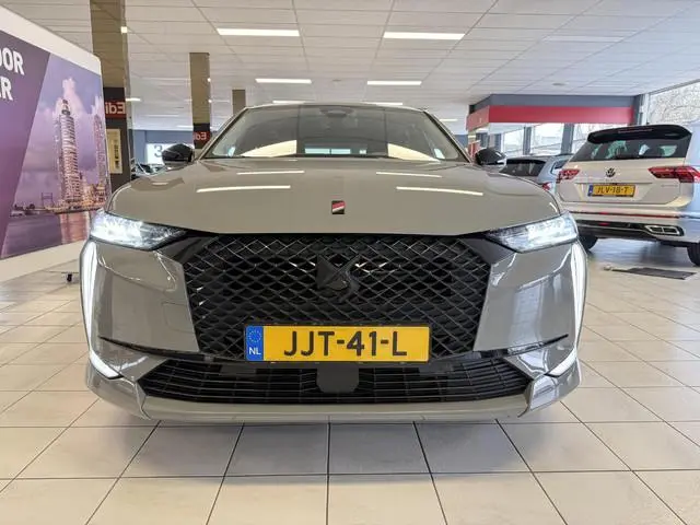 DS DS 4