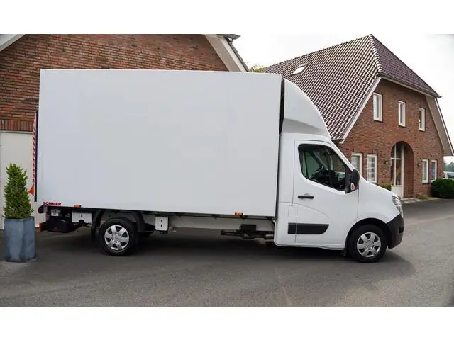 Nissan Interstar