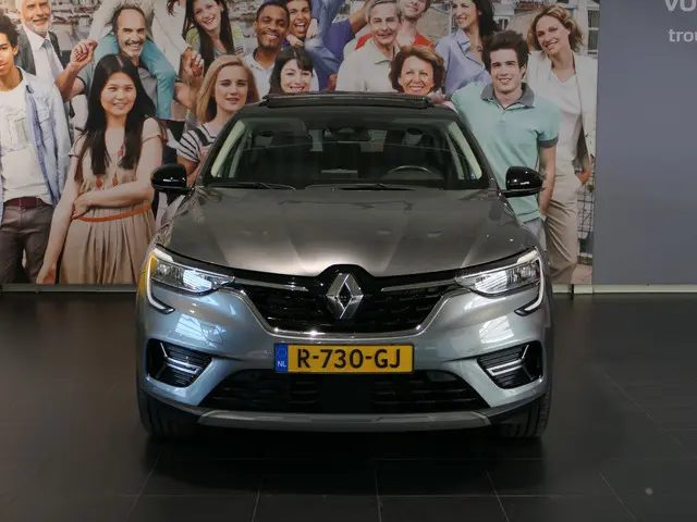Renault Arkana 1.6 E-Tech Hybrid 145 Intens - Occasion Lease vanaf €604 p/m - Afneembare trekhaak -...