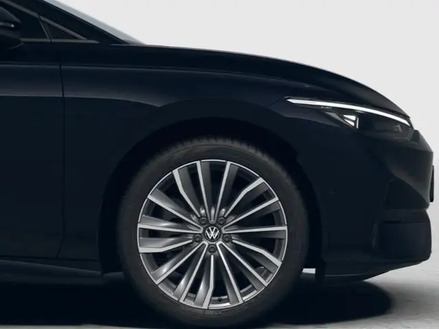 Volkswagen ID.7 Limited Edition Plus 77 kWh accu 286 PK · Trekhaak inklapbaar, met elektrische ontgr...