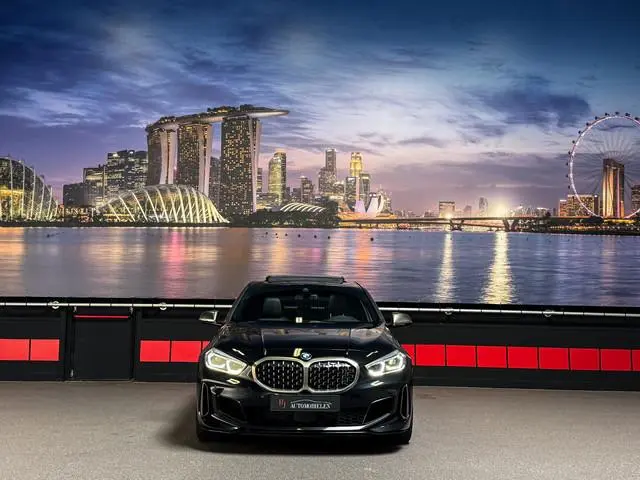 BMW 1-serie M135i xDrive High Ex H/K|Schuifdak|Camera|Leder