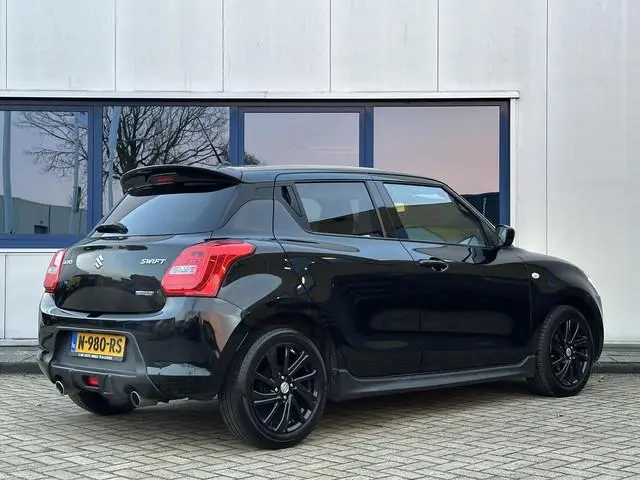 Suzuki Swift 1.2 SPORT Smart Hybrid l CarPlay l Automaat l