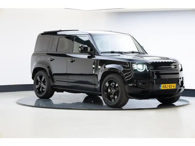 Land Rover Defender 110 2.0 P300e 110 X-Dynamic HSE | Trekhaak | NL auto | Panorama |