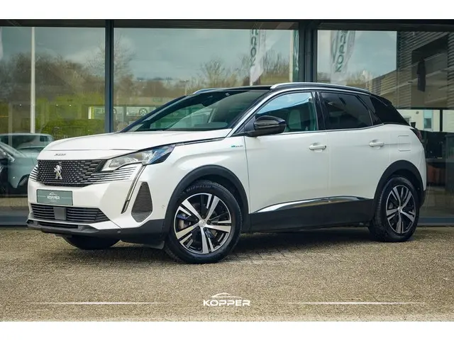 Peugeot 3008 1.6 HYbrid4 300 GT / Dode Hoek / Zwart Dak / Parelmoer Wit / Carplay