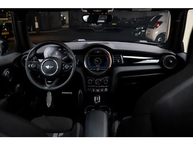 Mini Mini 1.5 Cooper Dalston Edition | Pano | CarPlay | Camera |