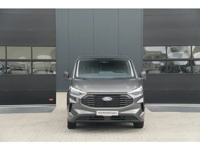 Ford Transit Custom 320 2.0 TDCI L1H1 Trend DC 136pk 6 Zits - Trekhaak - Stoel/Stuurverwarming - LED...