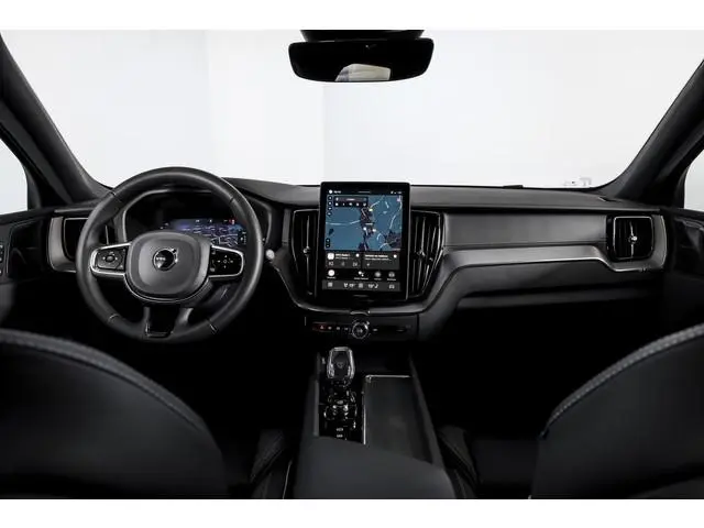 Volvo XC60 2.0 T6 Plug-in hybrid AWD Ultra Black Edition | S/K Panodak | Head-up | 360 Camera | Harm...