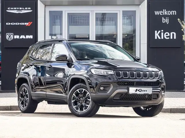 Jeep Compass 4xe 240 Plug-in Hybrid Electric Trailhawk | Panorama dak | Elektrische Achterklep | Ada...