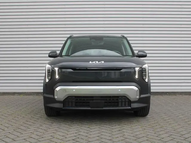 Kia EV2