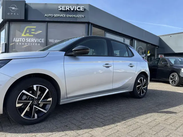 Opel Corsa 1.2 Turbo GS Geheel rijklaar incl. garantie en als nieuw! 1e eigenaar | Carplay draadloos...