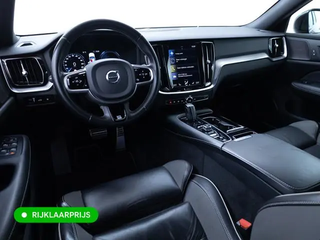 Volvo V60 2.0 T8 Twin Engine AWD R-Design | Stoel-, Stuur- & Achterbank verw. | Elec. trekhaak | 360...