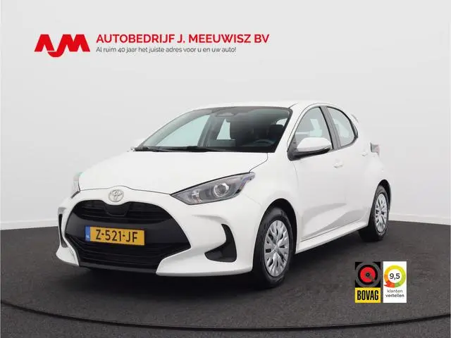 Toyota Yaris 1.5 Hybrid 115 Comfort/ afneembare trekhaak/ zeer mooi!