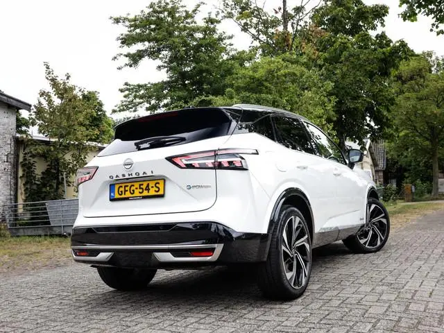 Nissan Qashqai 1.5 e-Power Tekna Plus 1e-Eig. & Keurig-Onderh. BOVAG-Garantie. NL-Auto.