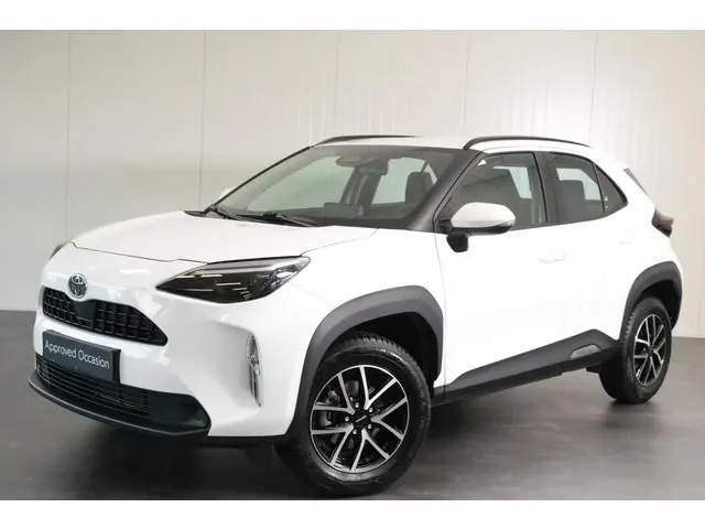 Toyota Yaris Cross 1.5 Hybrid 116 Active Limited , Lichtmetalen velgen, All season banden, Stoelverw...