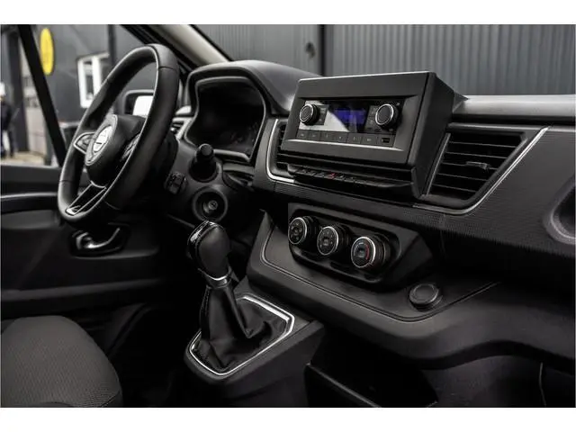 Nissan Primastar