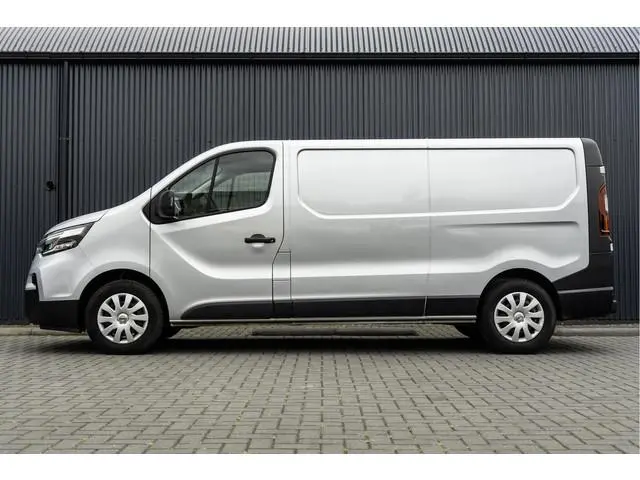 Nissan Primastar