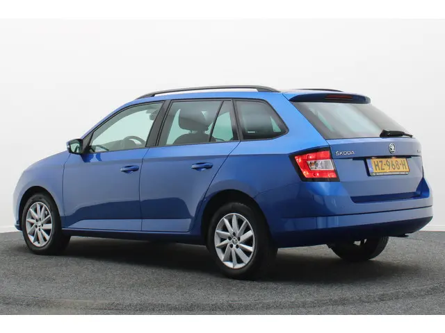 ŠKODA Fabia Combi 1.2 TSI Ambition Businessline Pro Panoramadak