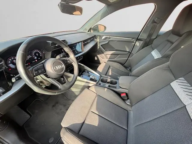 Audi A3 Limousine 30 TFSI Advanced edition Aut- Carplay, Android Auto, Sport Interieur, Xenon Led, V...