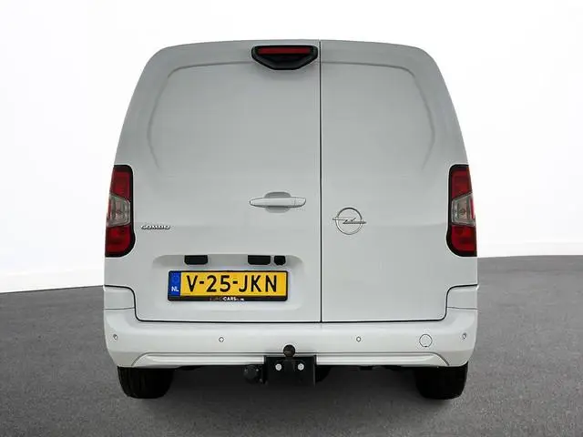 Opel Combo 1.5 BlueHDi 130pk L2 Automaat Apple Carplay / Android Auto Navigatie Trekhaak Airco Camer...