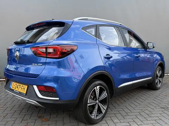 MG ZS EV