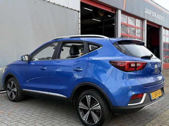MG ZS EV