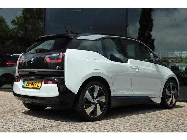 BMW I3 BASIS 120AH 42KWH SOH 94% | NAVI | ORIG. NL | PDC | LED | LMV