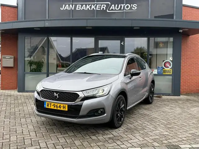 DS 4 Crossback 1.2 PureTech Chic ✅ CarPlay ✅ Android Auto ✅ Clima ✅ Camera